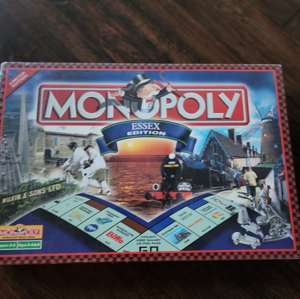 Monopoly - Essex UK edition *Still shrink wrapped*